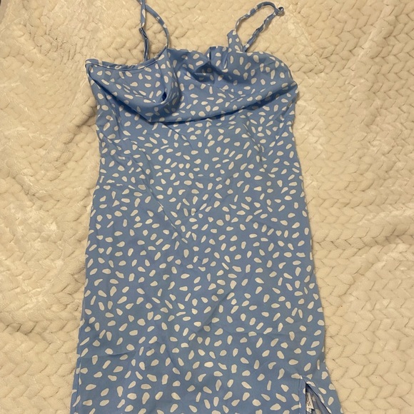 Brand new dress! - Picture 1 of 2